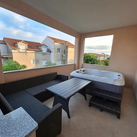 Kapelica * 트로기르