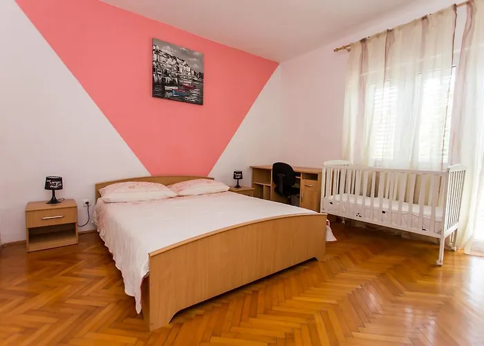 Kapelica Apartman Trogir